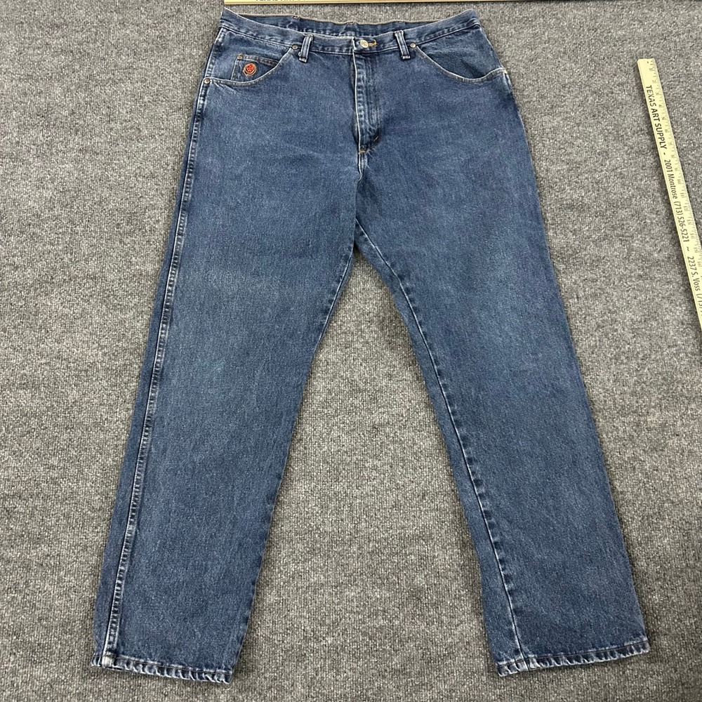 Wrangler Jeans Mens Size 38 Blue 20X Relaxed Fit Straight Leg Denim 22MWXSN